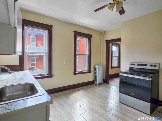 2-4 Mortson Street 2nd Floor, Hartford, CT 06106