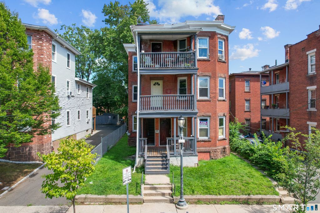 2-4 Mortson Street 2nd Floor, Hartford, CT 06106
