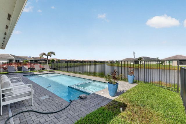 11758 SW Coral Cove Parkway, Port St. Lucie, Port St Lucie, FL 34987