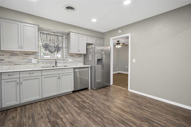 30 Seneca Drive, Shawnee, OK 74801