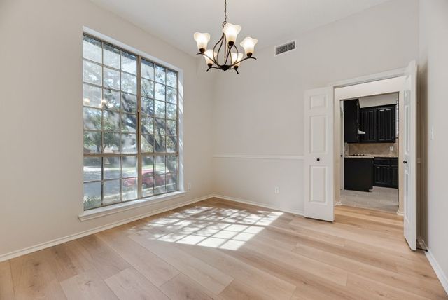 9021 Lakepointe Avenue, Rowlett, TX 75088