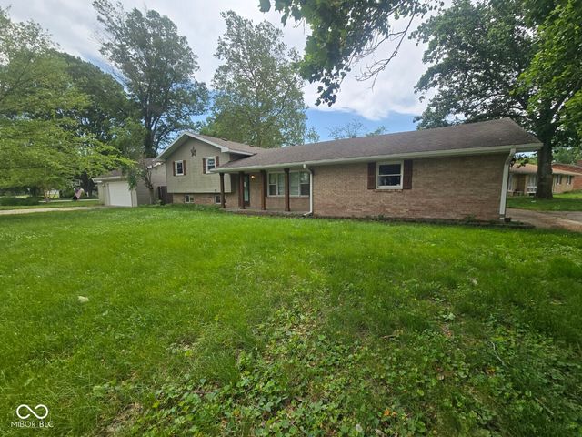 6567 Heather Lane, Terre Haute, IN 47805
