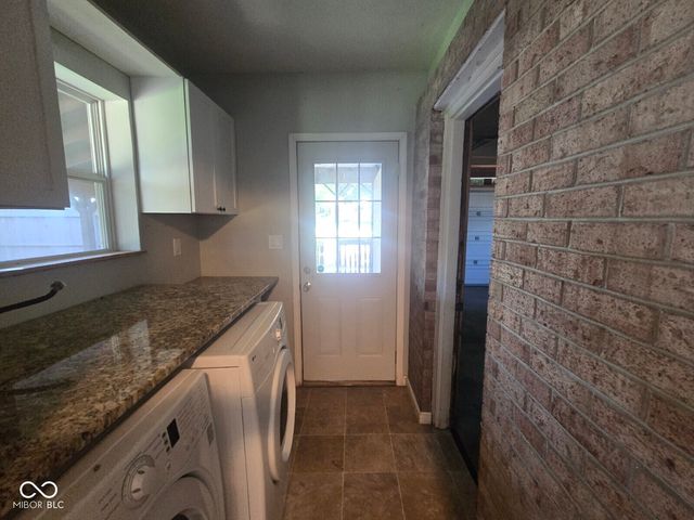 6567 Heather Lane, Terre Haute, IN 47805