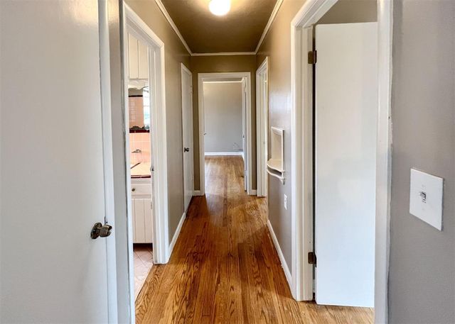 208 E 14th Street, Edmond, OK 73034