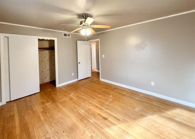 208 E 14th Street, Edmond, OK 73034