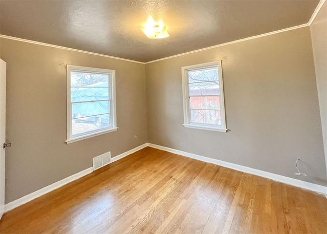 208 E 14th Street, Edmond, OK 73034