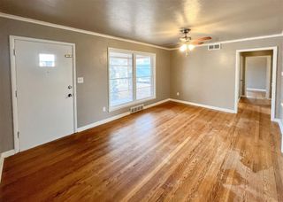 208 E 14th Street, Edmond, OK 73034