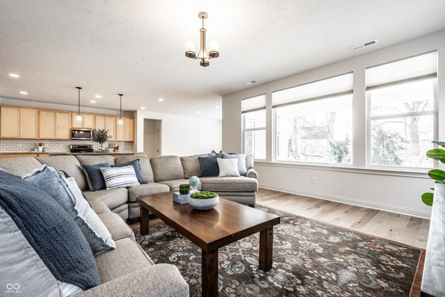 9591 Summerton Drive, Fishers, IN 46037