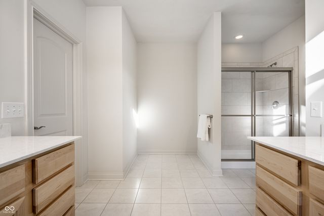 9591 Summerton Drive, Fishers, IN 46037