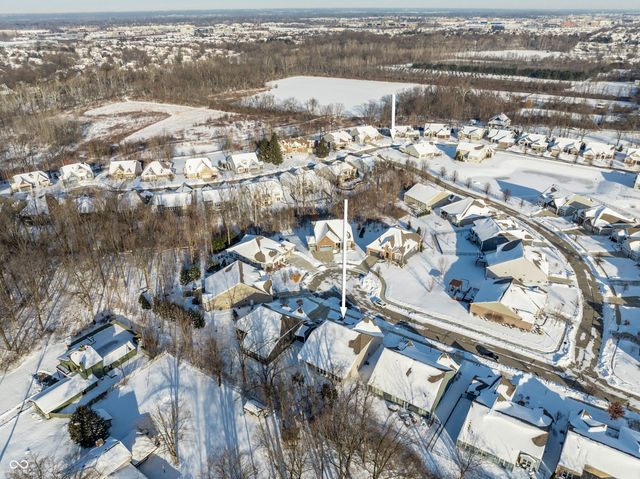 9591 Summerton Drive, Fishers, IN 46037