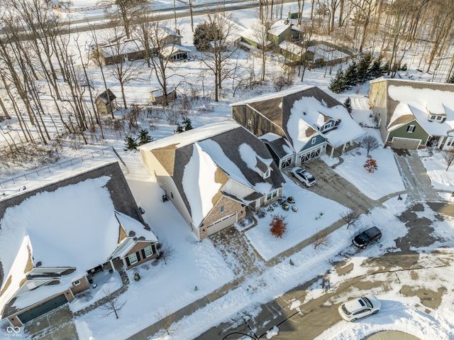 9591 Summerton Drive, Fishers, IN 46037