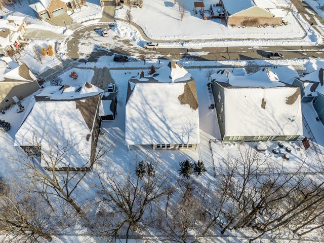 9591 Summerton Drive, Fishers, IN 46037