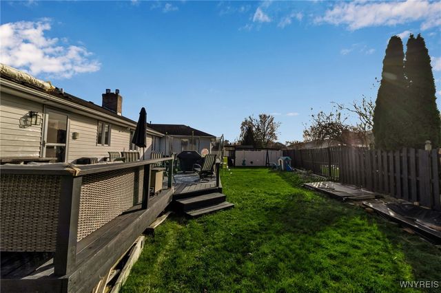 1312 Ivygreen Court, North Tonawanda, NY 14120