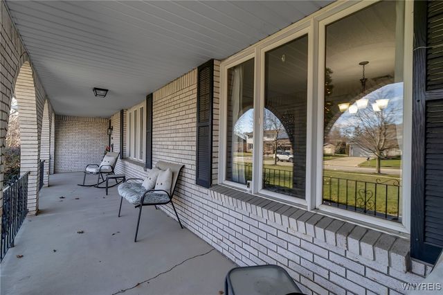 1312 Ivygreen Court, North Tonawanda, NY 14120