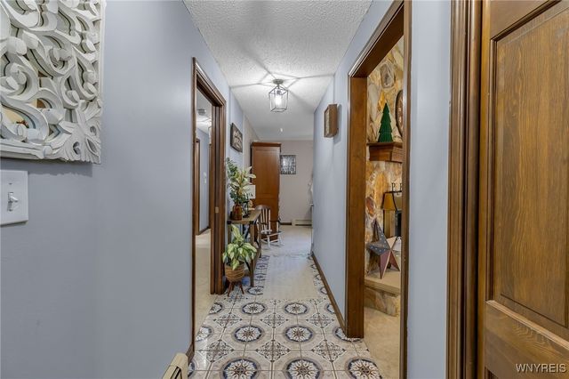 1312 Ivygreen Court, North Tonawanda, NY 14120