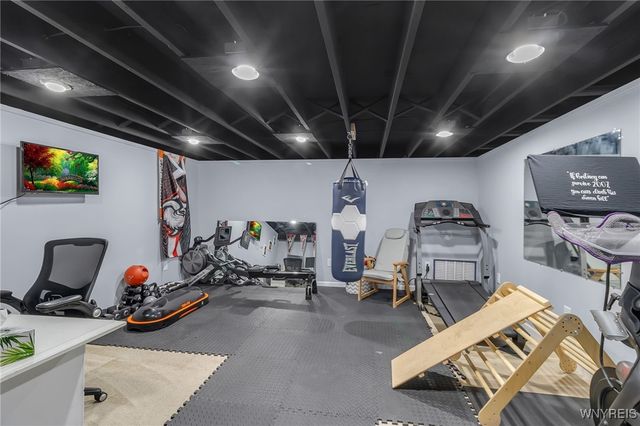 1312 Ivygreen Court, North Tonawanda, NY 14120