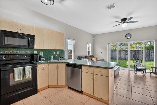 14490 SW 180th St, Miami, FL 33177