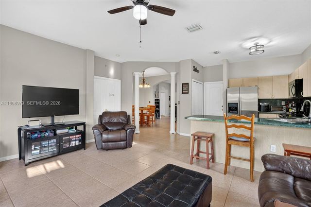 14490 SW 180th St, Miami, FL 33177