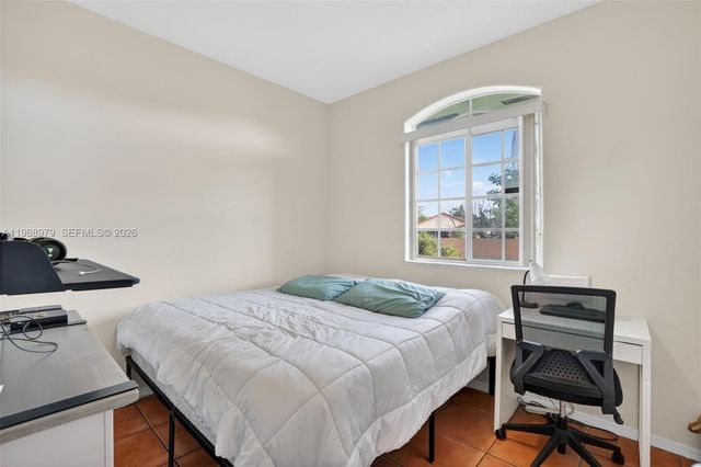 14490 SW 180th St, Miami, FL 33177