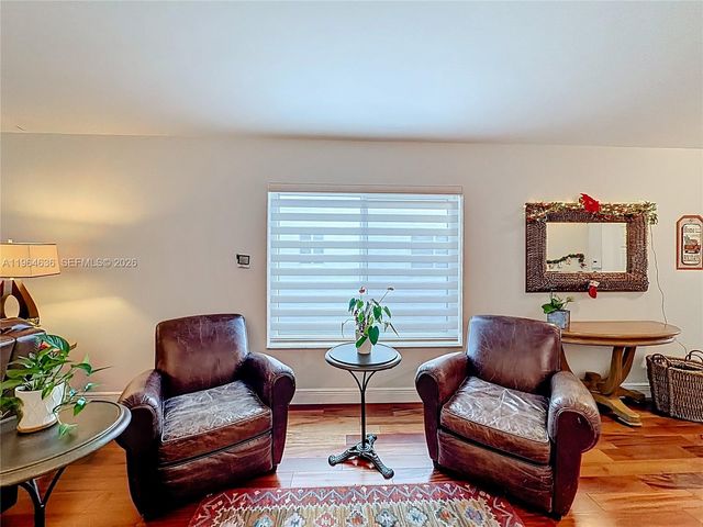 1536 Presidio Dr, Weston, FL 33327