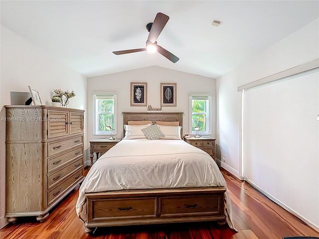 1536 Presidio Dr, Weston, FL 33327