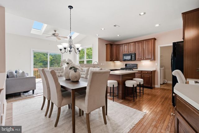 1222 INDIAN TRAIL DR, Downingtown, PA 19335