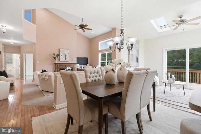 1222 INDIAN TRAIL DR, Downingtown, PA 19335