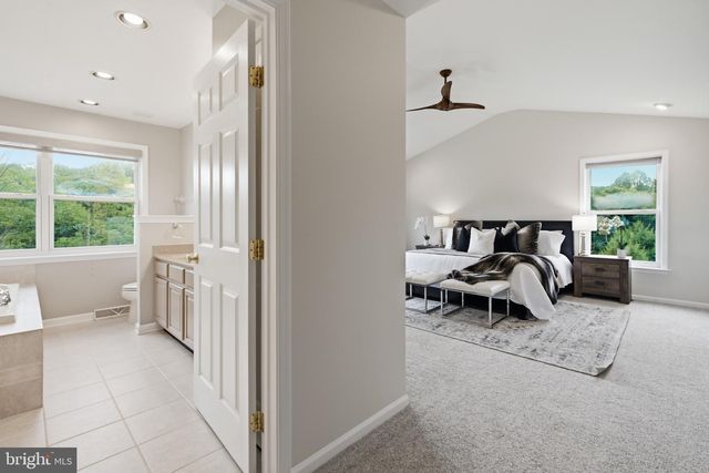 1222 INDIAN TRAIL DR, Downingtown, PA 19335