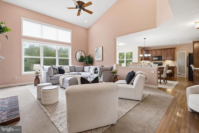 1222 INDIAN TRAIL DR, Downingtown, PA 19335