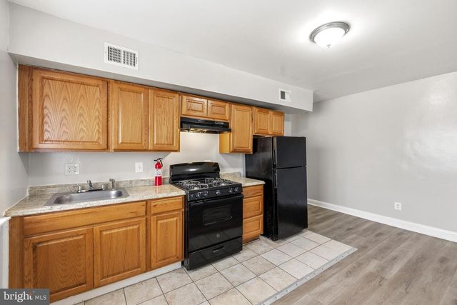 46 FORRESTER ST SW, Washington, DC 20032