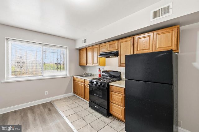 46 FORRESTER ST SW, Washington, DC 20032