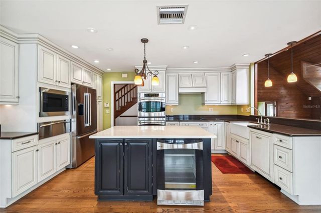 3115 W FAIR OAKS AVENUE, Tampa, FL 33611