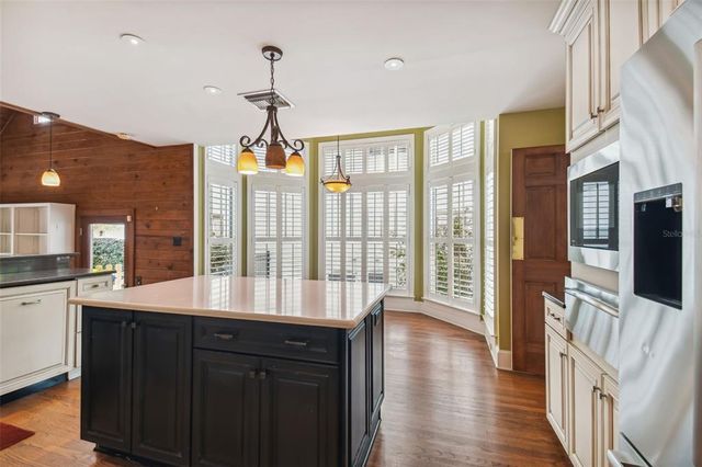3115 W FAIR OAKS AVENUE, Tampa, FL 33611