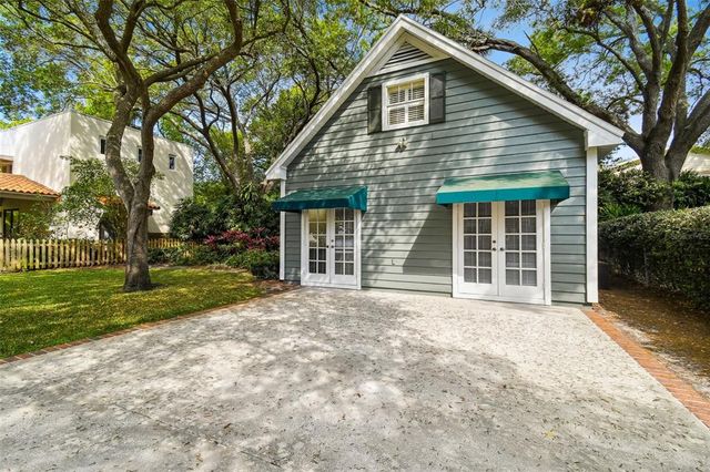 3115 W FAIR OAKS AVENUE, Tampa, FL 33611