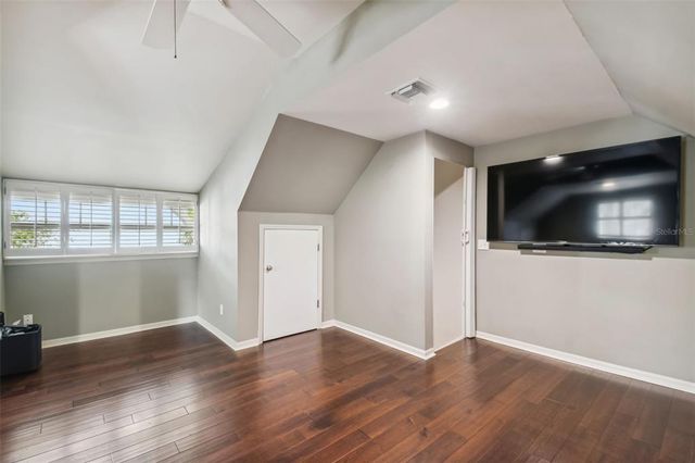 3115 W FAIR OAKS AVENUE, Tampa, FL 33611