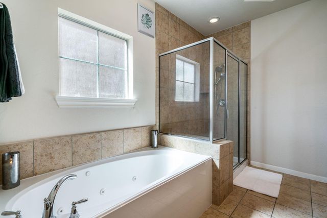 3210 Clearview Circle, Houston, TX 77025