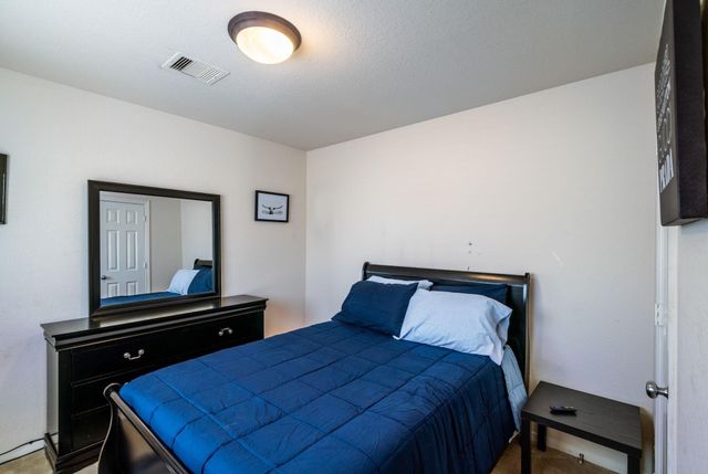 3210 Clearview Circle, Houston, TX 77025