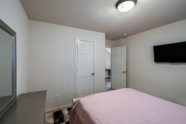 3210 Clearview Circle, Houston, TX 77025