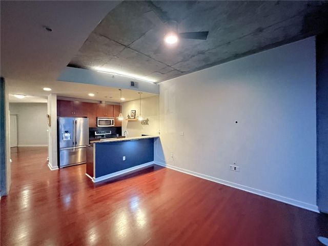 400 W Peachtree NW Street 3216, Atlanta, GA 30308