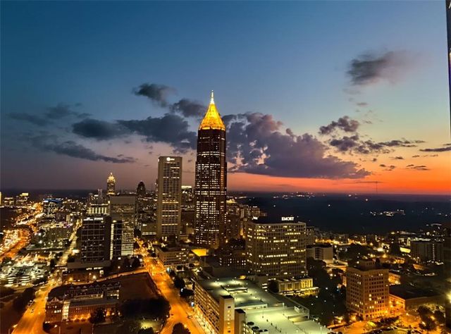 400 W Peachtree NW Street 3216, Atlanta, GA 30308