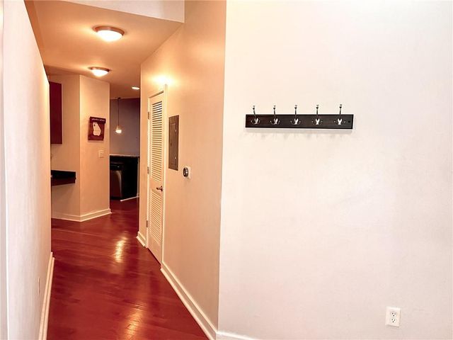 400 W Peachtree NW Street 3216, Atlanta, GA 30308