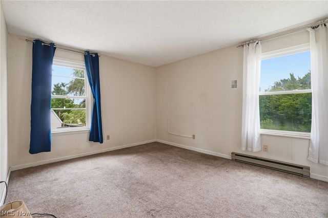 434 State Road, Geneva, OH 44041