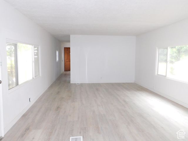 680 N MAIN ST #B19, Kaysville, UT 84037