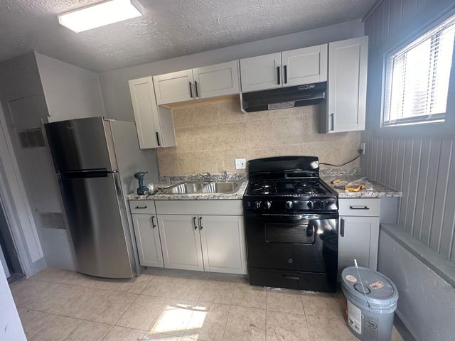 4502 Cavalcade Street, Houston, TX 77026