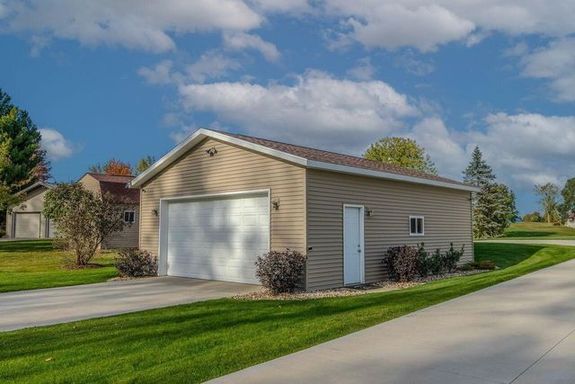 17088 Fawn River Road, White Pigeon, MI 49099