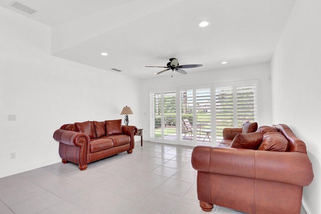 5181 Magnolia Bay Circle, Palm Beach Gardens, FL 33418