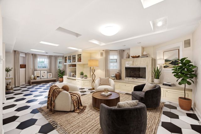 1639 W RASCHER Avenue, Chicago, IL 60640