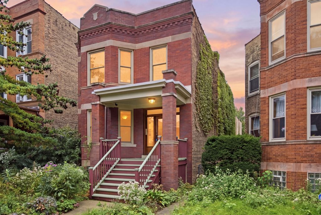1639 W RASCHER Avenue, Chicago, IL 60640
