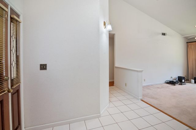1858 Pontiac St, Oakdale, CA 95361