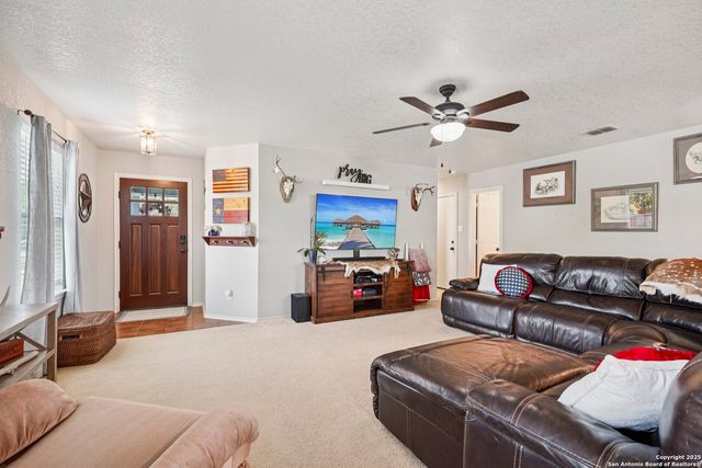 3238 NORTHWEST, New Braunfels, TX 78130